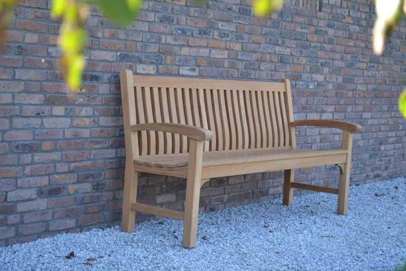 Victoria-Benches-2-TraditionalTeak.jpg