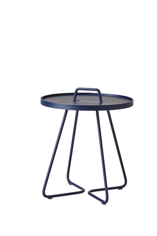 th_On-the-move_sidetable_midnight dark blue.jpg