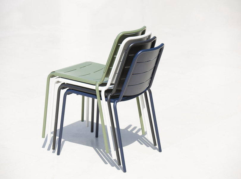 th_Copenhagen_citychair_stackable_4-chairs_1_f7.jpg