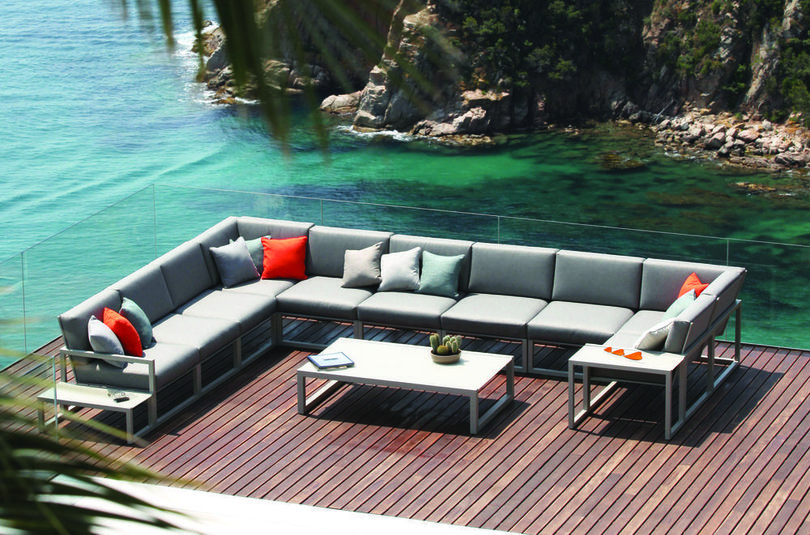 Ninix lounge U