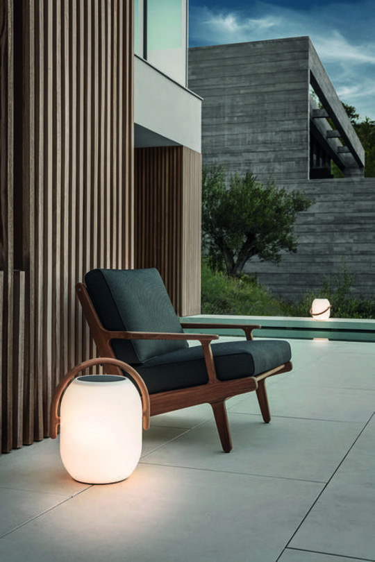 Gloster ambient cocoon & bay lounge chair.jpg