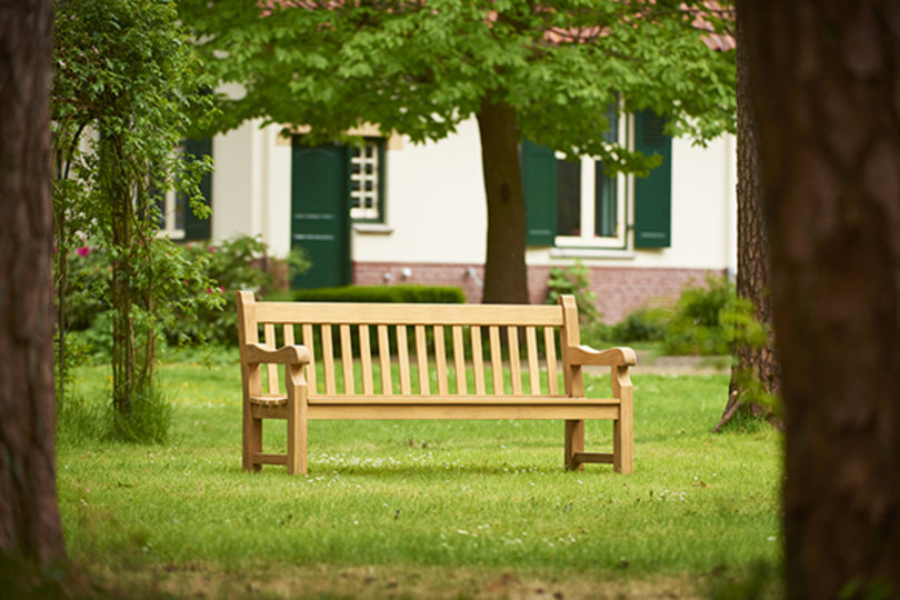 baron bench 4.jpg