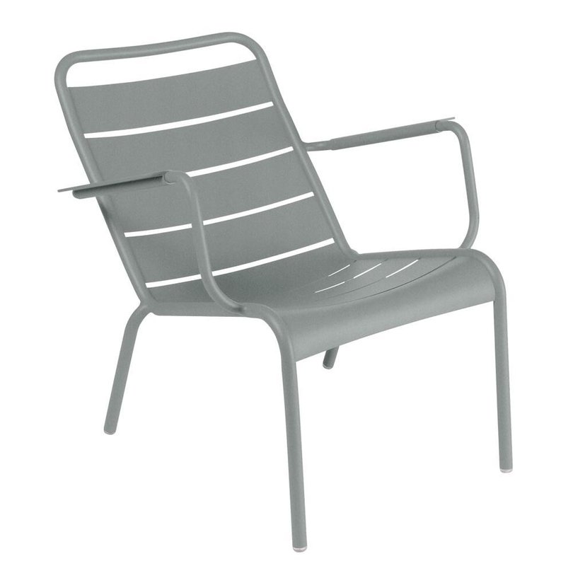 Fermob LUXEMBOURG_FAUTEUIL_BAS_GRIS_LAPILLI.jpg