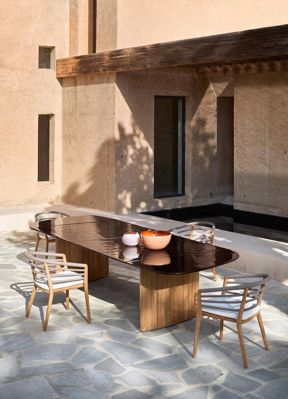 Royal Botania REGALIZ DINING TABLE - ARCHY DINING CHAIRS (2).jpg