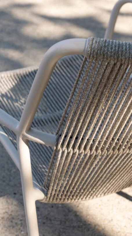 vincent sheppard half_width__vincentsheppard-sweep-detail.jpg