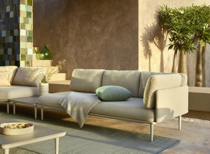 th_STYLETTO LOUNGE (2).jpg