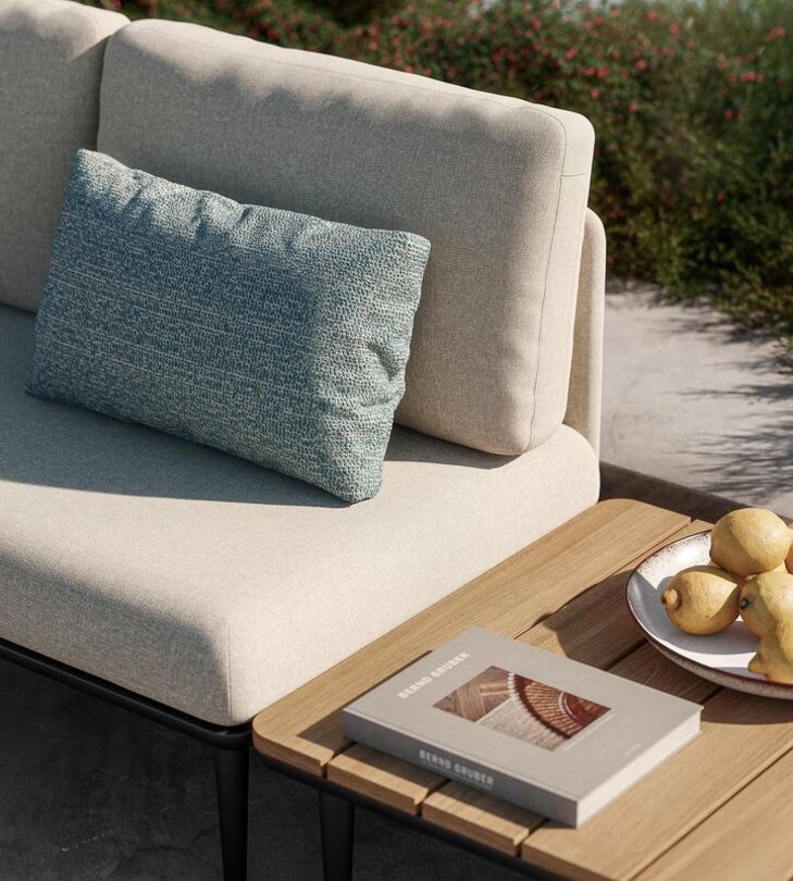 th_STYLETTO LOUNGE (2).jpeg